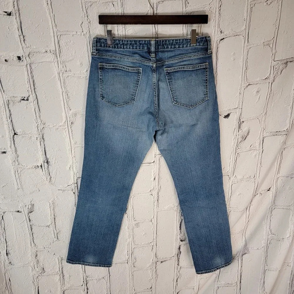 GAP Premium Curvy Straight Leg Jean Medium Wash Denim Stretch SZ 12/31r - Picture 4 of 5